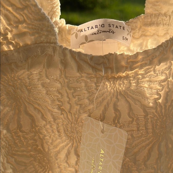 Altar'd State Cream Textured Tank Top - Picture 3 of 3